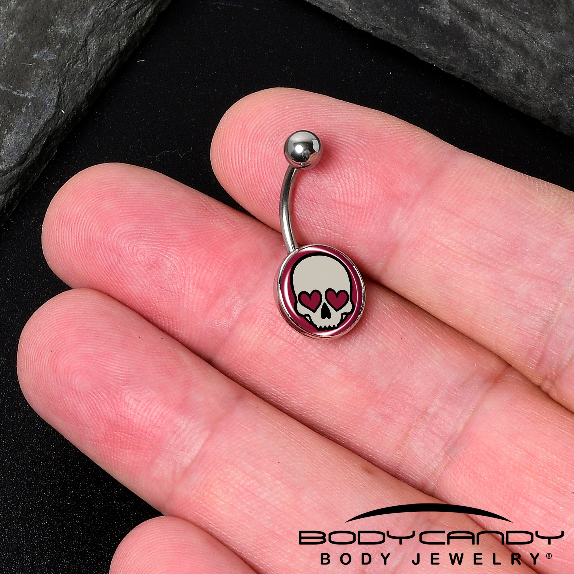 Skull and heart belly ring for Valentine’s Day