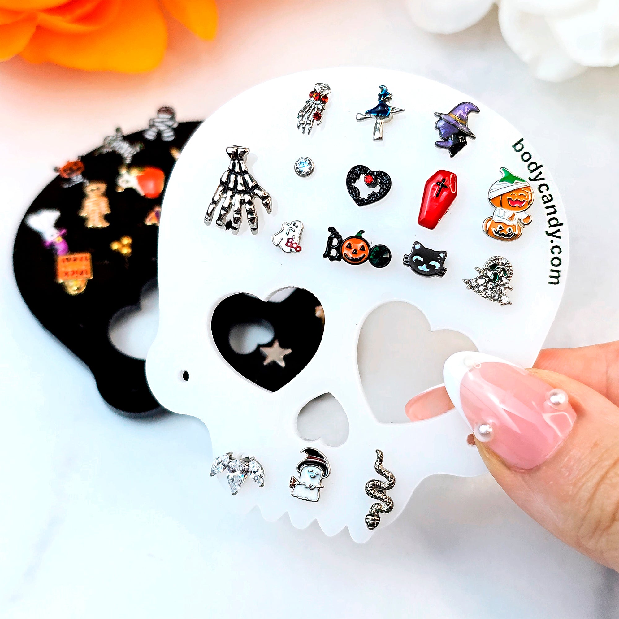 Skull head earring palette holder for flat back earrings