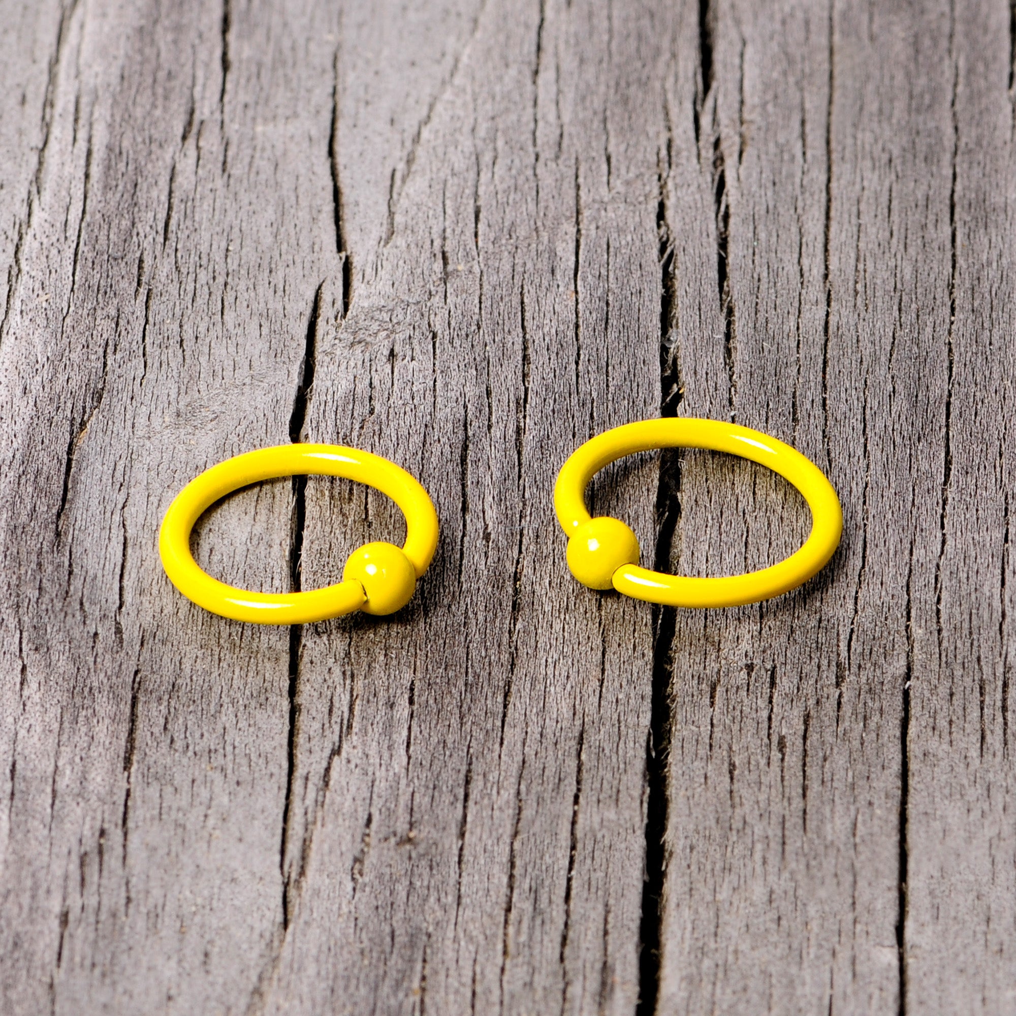 16 Gauge 3/8 Yellow Glow in the Dark BCR Captive Ring Set of 2