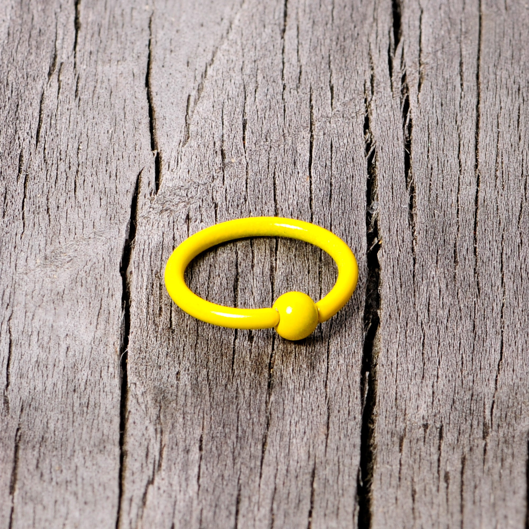 16 Gauge 3/8 Yellow Glow in the Dark BCR Captive Ring Set of 2