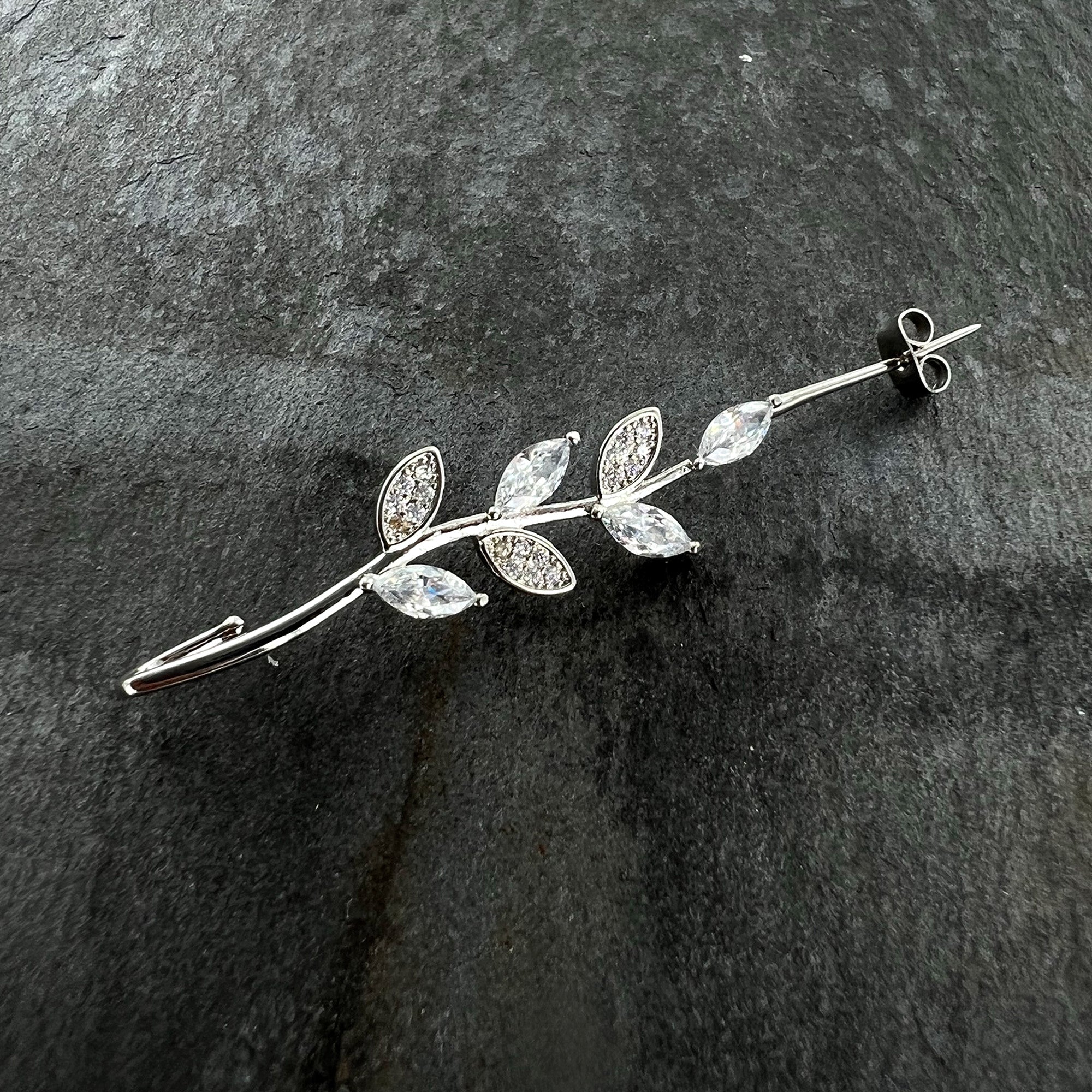 Clear CZ Gem Alternating Style Leafy Vine Ear Cuff Bar Earring