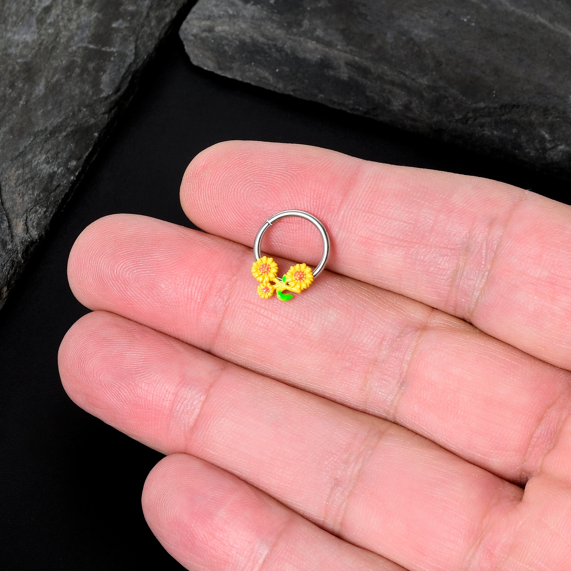 16 Gauge 3/8 Happy Yellow Sunflower Trio Hinged Segment Ring