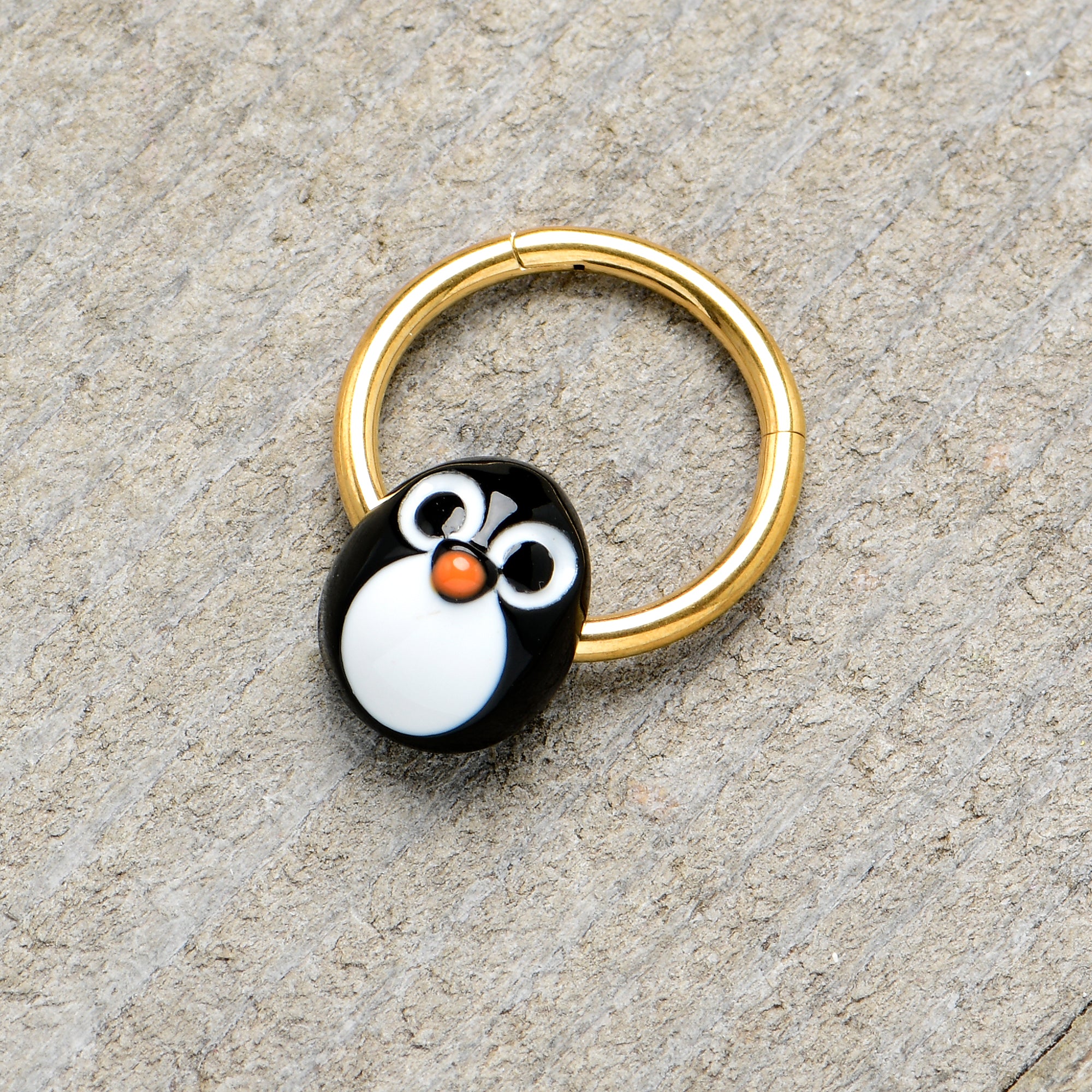 16 Gauge 3/8 Gold Tone Round Penguin Face Holiday Hinged Segment Ring